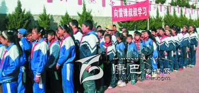 我州各級團(tuán)隊(duì)組織廣泛開展“學(xué)雷鋒月”系列活動